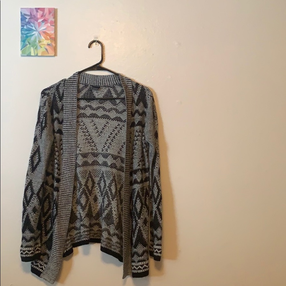 Super cute cardigan sweater white black